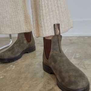 CLASSIC BOOTS 585 Women